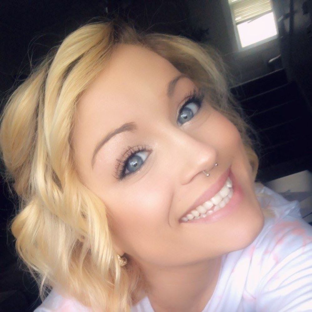 Meet your Posher, Veronica